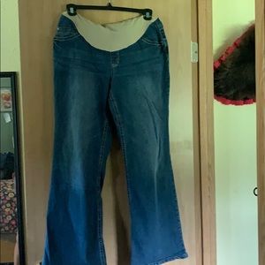 Maternity wide leg jeans plus